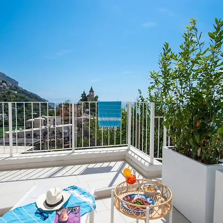 Yourhome - Casa Lucente Апартаменты